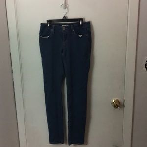 Blue skinny jeans